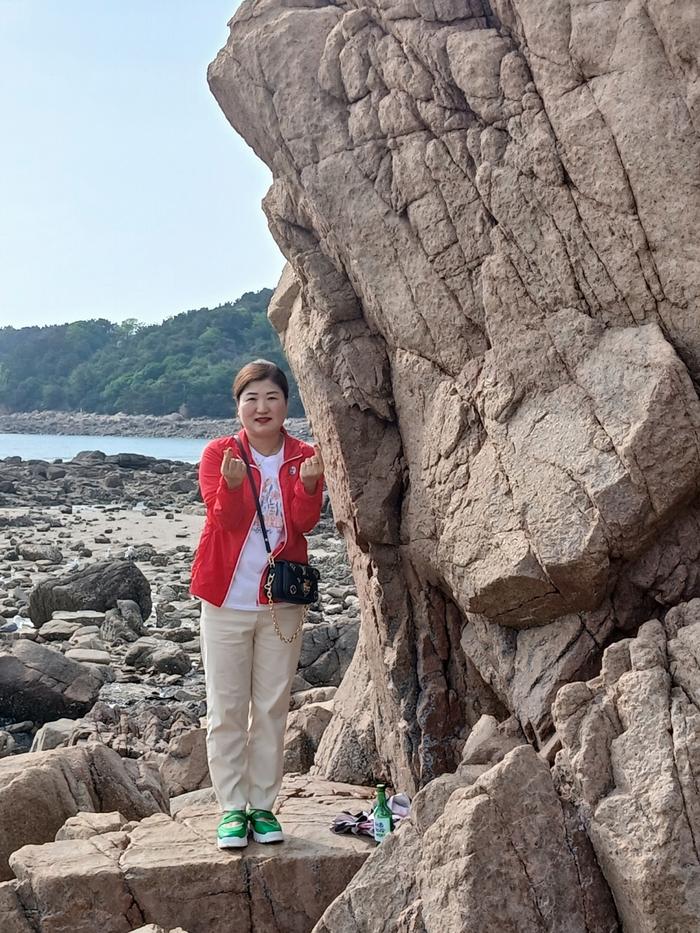 235149625_zhFkTR3B_2a0f890b2142fa64c978e248cbf87229d567b8bf.jpg 이미지크게보기